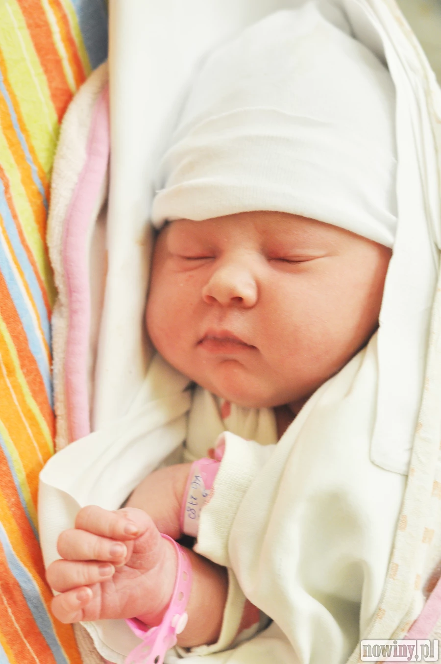 Julka Rzeźnicka jest córeczką Żanety i Jarosława z Raciborza. 9 marca o 9.50 dziewczynka urodziła się ważąc 4120 g przy długości 59 cm.
