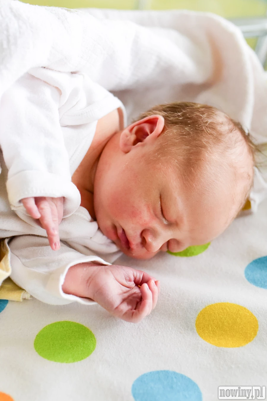 Witaj świecie! Nazywam się Gracjan Pierzga. Urodziłem się 10.03 o godz. 9.30. Ważyłem 3600 g i mierzyłem 58 cm. Moimi rodzicami są Martyna i Grzegorz z Turzy Śląskiej. W domu czeka na mnie starszy braciszek Gustaw. Nie mogę się doczekać, aż go poznam.