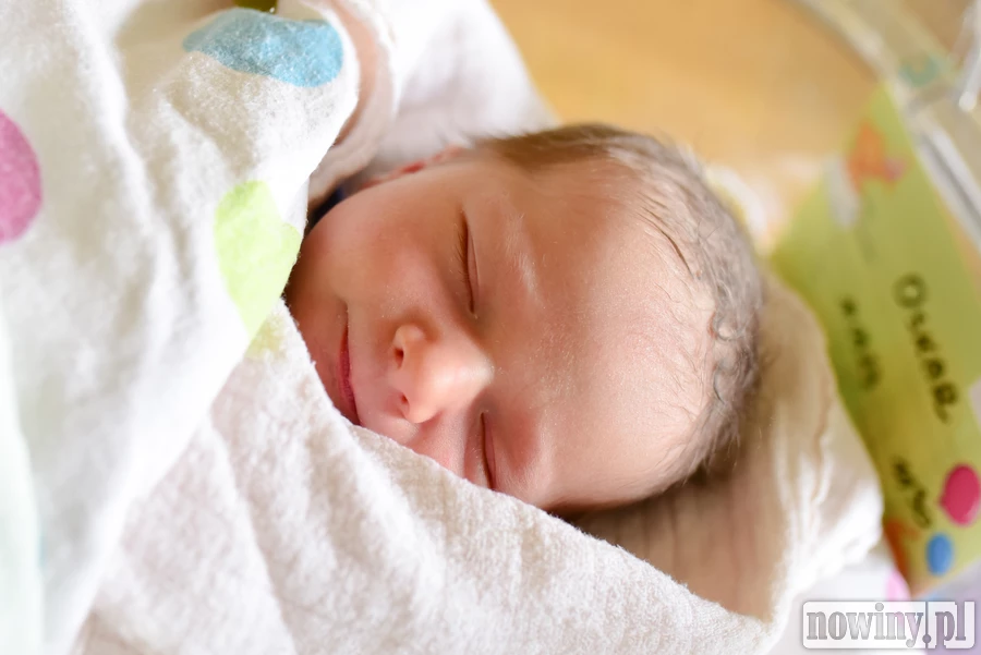 Witajcie! Nazywam się Oskar Dorda. Urodziłem się 14.03 o godz. 11.30. Ważyłem 2920 g i mierzyłem 53 cm. Moimi rodzicami są Żaneta i Grzegorz z Żor.
