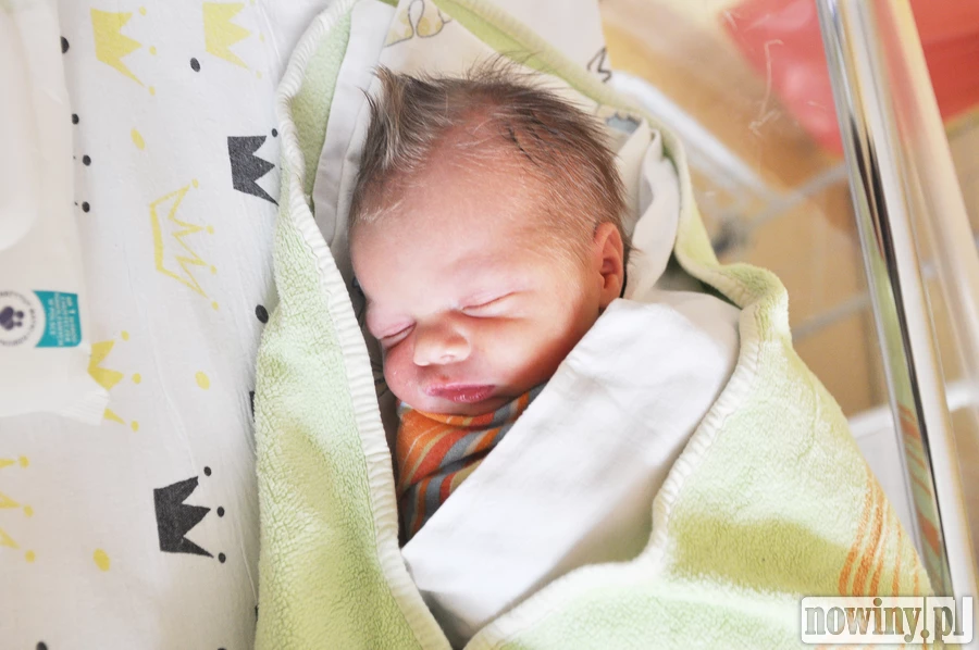 Igor Stompel przyjechał na Gamowską z Radlina. Synek Joanny i Tomasza urodził się 6 kwietnia o 21.57. Ważył wtedy 3050 g i mierzył 50 cm.