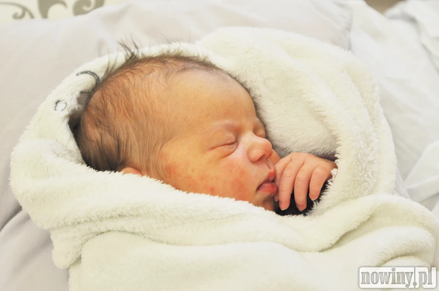 Amaia Gierula jest nową raciborzanką z Brzezia. Córeczka Moniki i Patryka urodziła się 10 kwietnia o 3.30. Przy wadze 3590 g mierzyła 54 cm. W domu czekają na siostrę Arthur i Alena.