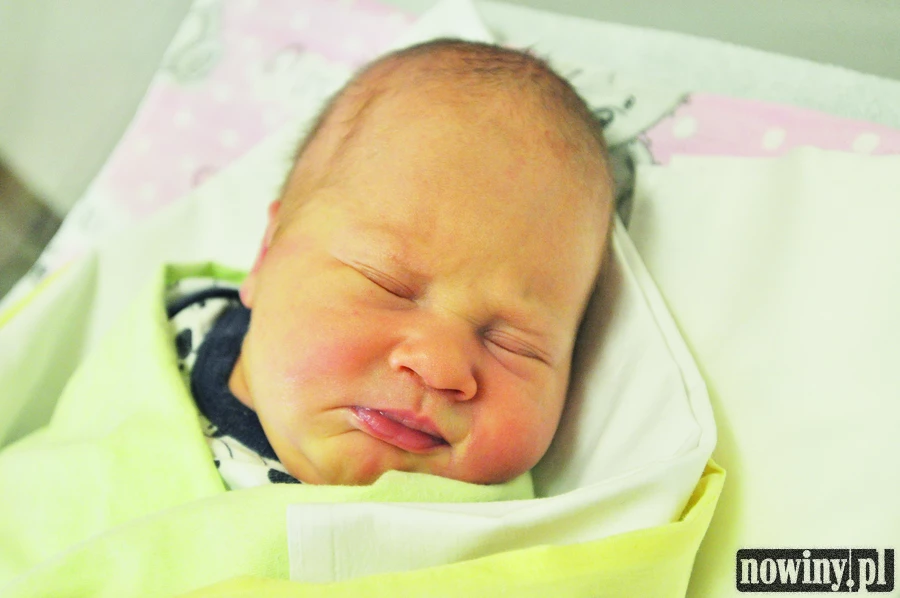 Wiktoria Langsz przyjechała na Gamowską z Czyżowic. Córka Anety i Mateusza urodziła się 23 kwietnia o 12.37. Ważąc 3560 g mierzyła 56 cm. To pierwsze dziecko tej pary.
