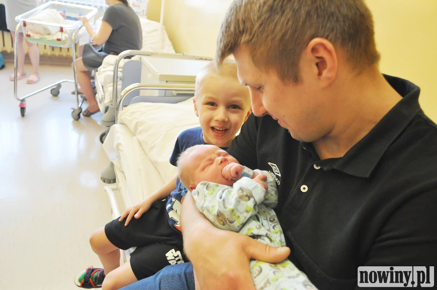 Bartek Kołodziejczyk jest nowym raciborzaninem. Zjawił się na świecie 22 maja o 11.05. Przy wadze 3830 g mierzył 59 cm. Mama Justyna i tato Damian cieszą się z narodzin syna. W domu czeka brat Mateusz.