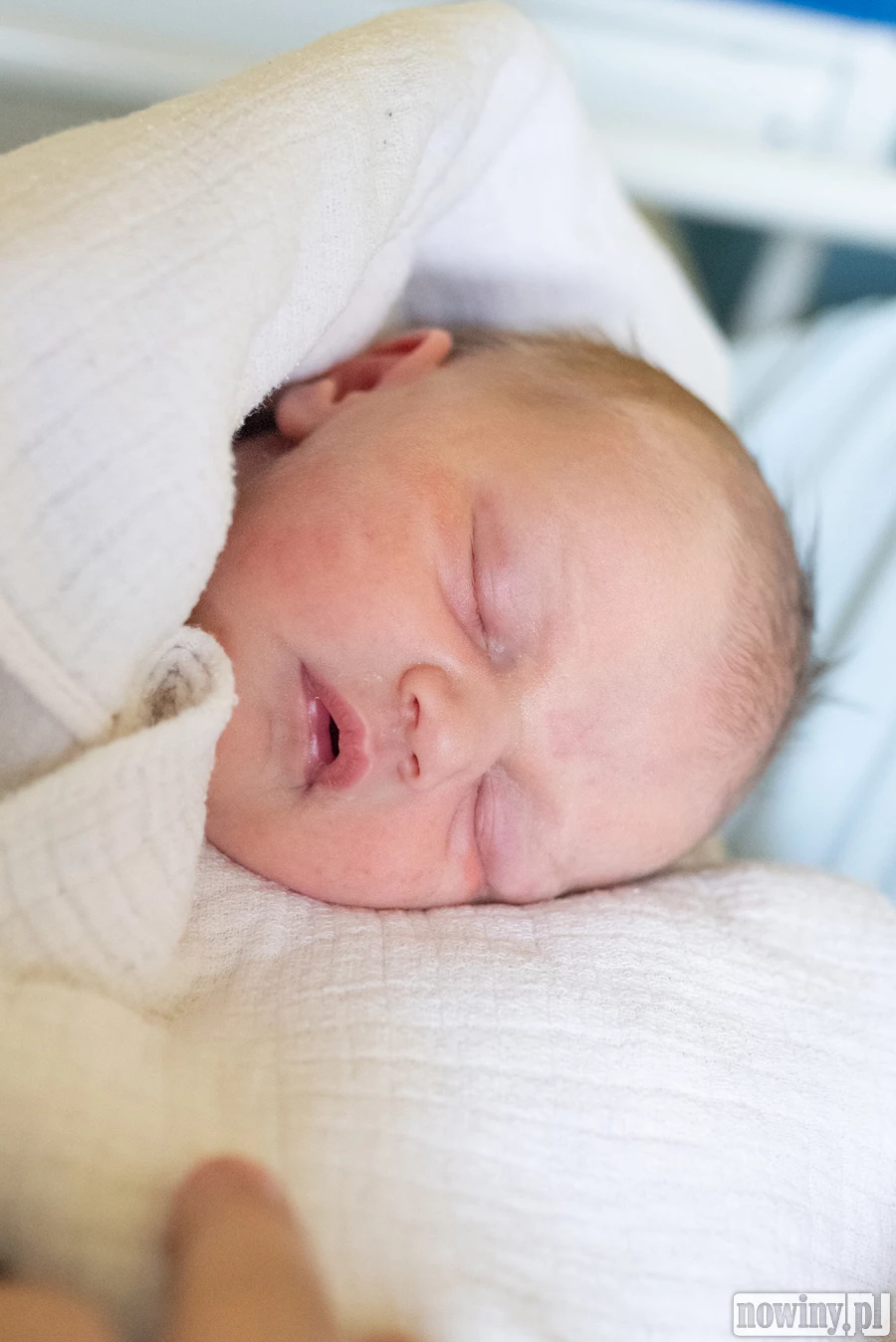 Cześć wszystkim! Nazywam się Hania Kobs. Urodziłam się 23.05 o 21.54. Ważyłam 3420 g i mierzyłam 57 cm. Moimi rodzicami są Magda i Adrian z Czyżowic.