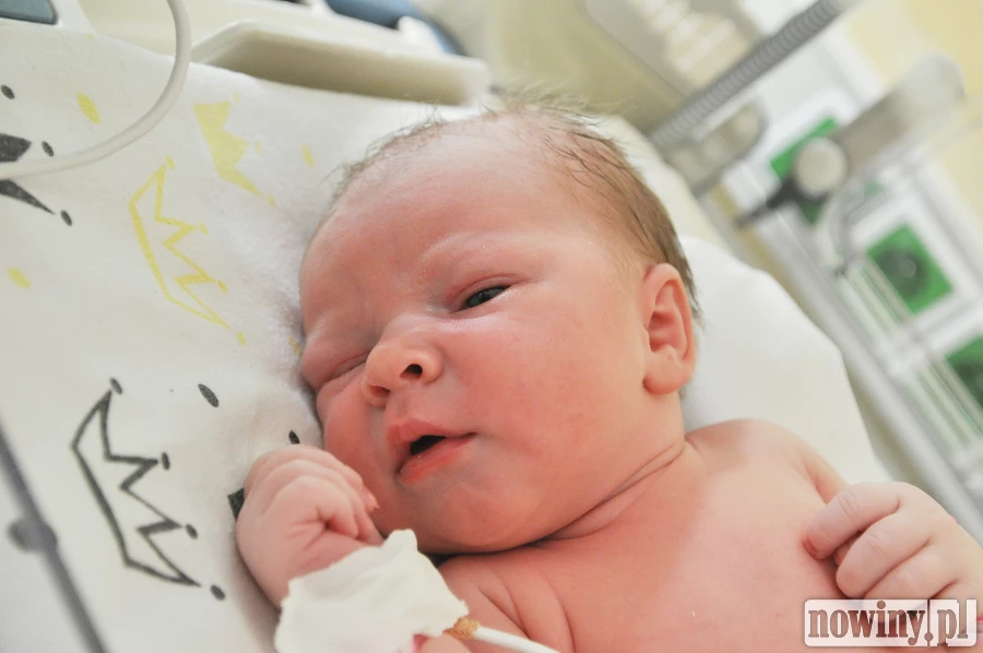 Victoria Hume to córeczka Sylwi i Dawida z Raciborza. Urodziła się 22 maja o 14.01. Ważyła 3700 g i mierzyła 58 cm. Dziewczynka ma brata Alana.