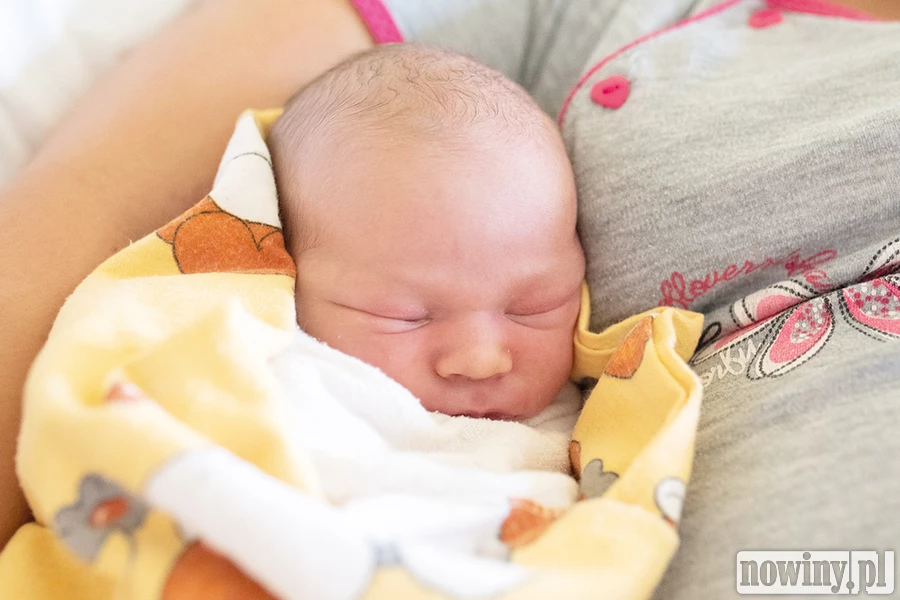 Miłosz Wolny urodził się 27.06 o godz. 17.50. Ważył 3820g i mierzył 57cm. Jego rodzicami są Emilia i Bartosz z Turzy Śląskiej.