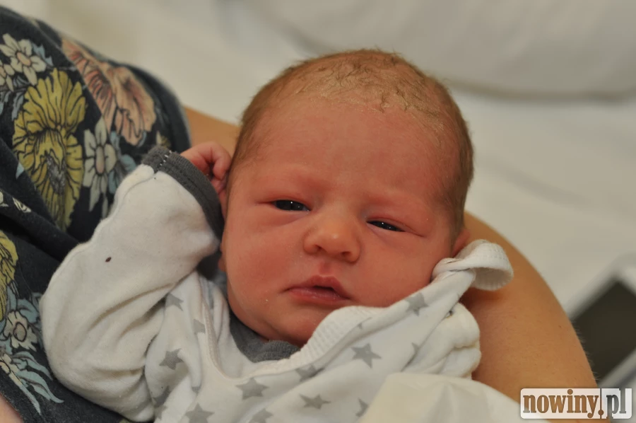 Zuzia Kargul jest nową mieszkanką Pawłowa. Córeczka Patrycji i Karola przyszła na świat 21 lipca o 15.08. Ważyła 3140 g i mierzyła 56 cm.