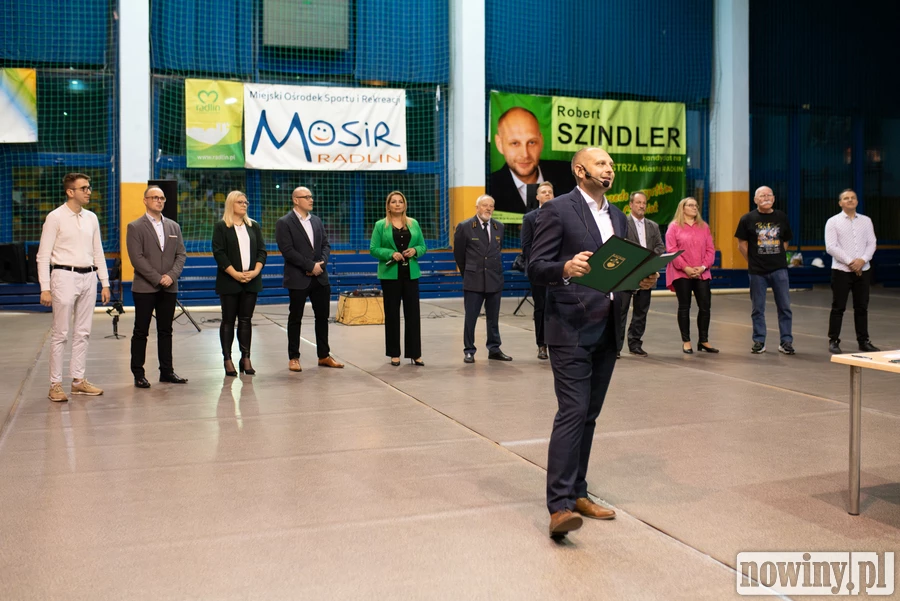 KWW Moje Miasto Radlin, kandydaci na radnych: Mariusz Krettek, Remigiusz Galbierz, Monika Dolecka, Kamil Kelner, Adam Niemczyk, Bronisław Capłap, Lukasz Zielonka, Joanna Zniszczoł, Iwona Kolarczyk, Andrzej Kowalski, Bogdan Buko oraz kandydat na burmistrza, Robert Szindler.