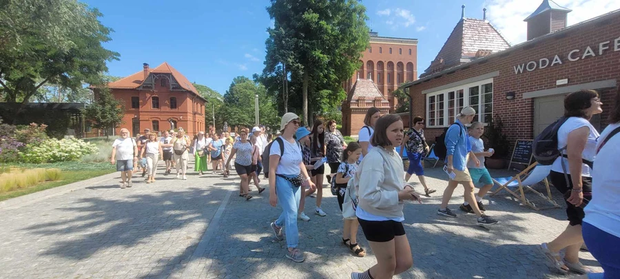 Jastrzębianie zmierzają do „Hydropolis”. Fot. KaBa