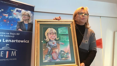 Lenartowicz o "prymitywnych próbach cięć w oświacie raciborskiej"