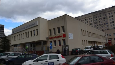 Wstrzymane przyjęcia do szpitala w Jastrzębiu-Zdroju. Tylko sytuacje ratujące życie