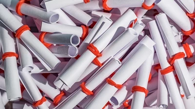 Jak legalnie zorganizować loterię fantową?