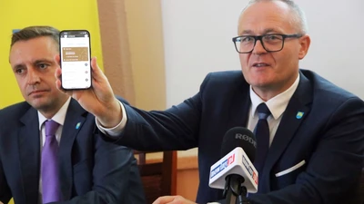 Pietrowice Wielkie przenoszą urząd do telefonu. Co możesz załatwić bez wychodzenia z domu?