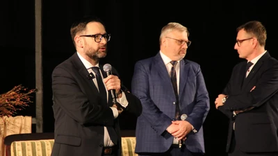 Daniel Obajtek w Jastrzębiu-Zdroju: Jeżeli chcemy ratować polską gospodarkę, musimy Unii powiedzieć "nie"  [ZDJĘCIA, WIDEO]