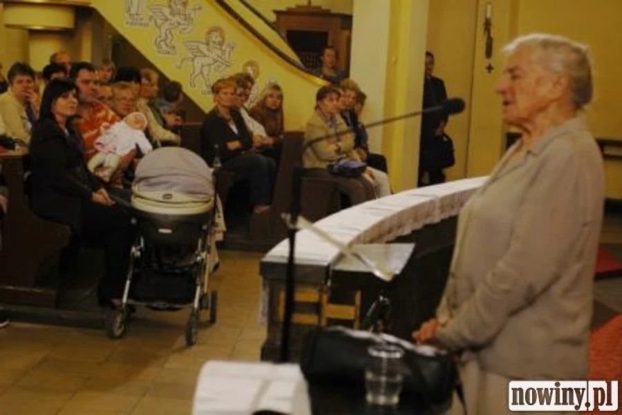 Wanda Półtawska przyciągnęła tłumy do świątyni