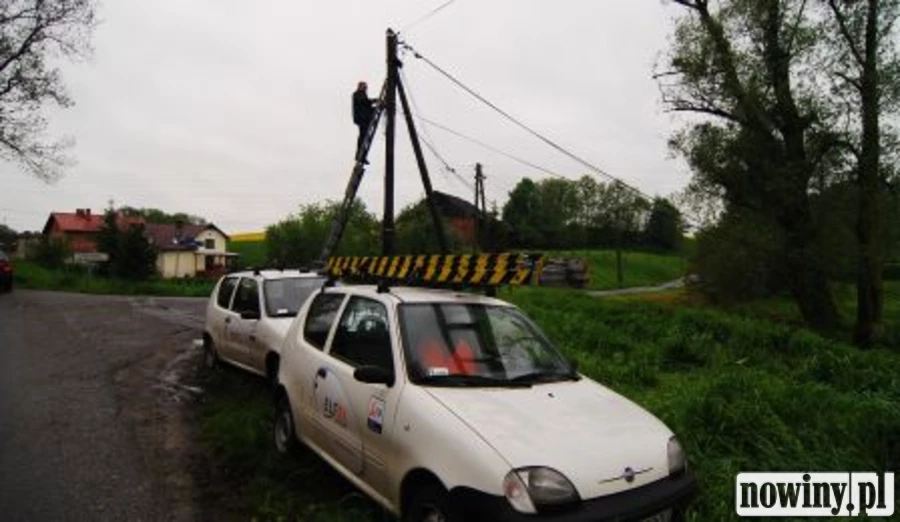 Strażacy usuwają skutki burzy