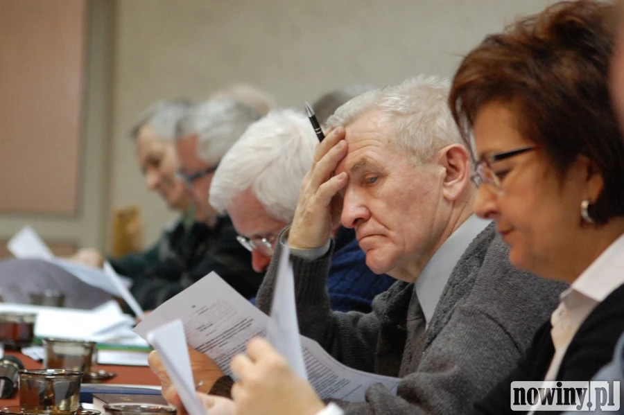 Szkoła obrywa za patrona-komunistę