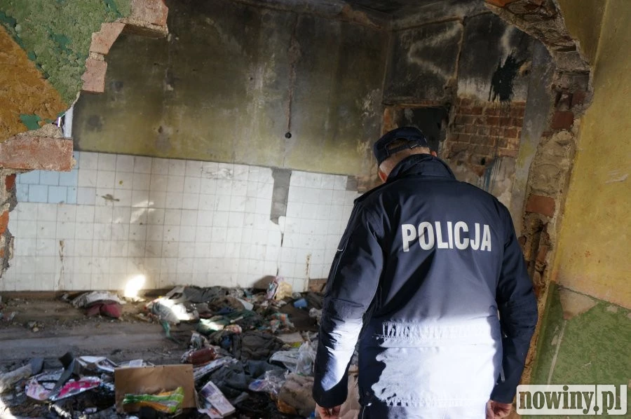 Bezdomni nie chcą pomocy - wolą koczować w pustostanach