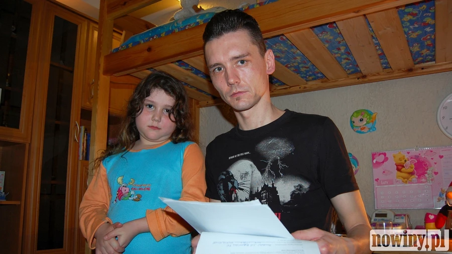 Właściciel domu zabrał nasze rzeczy na oczach policji