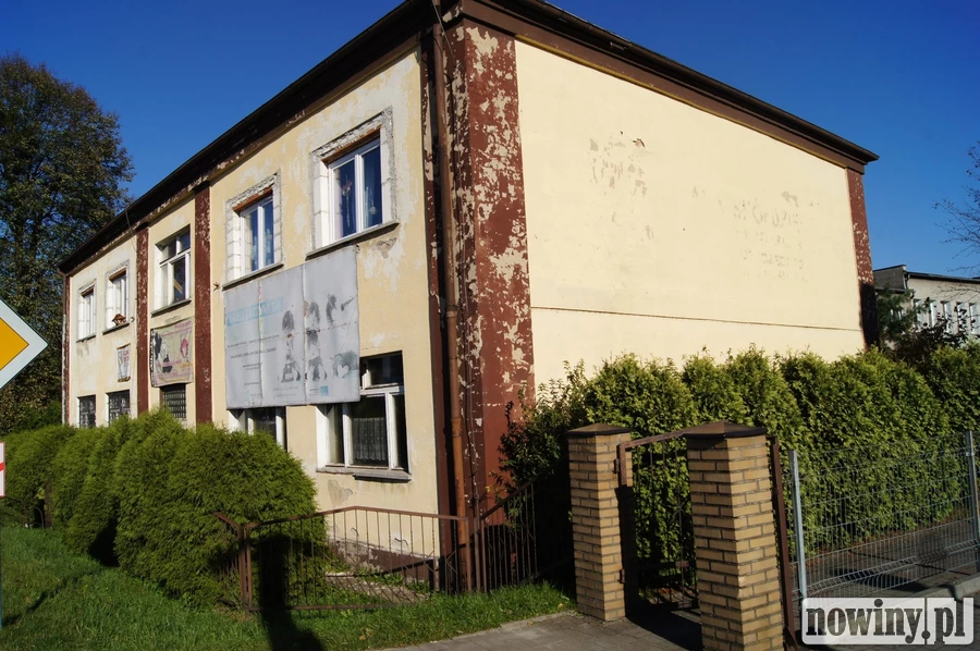 Dawne gimnazjum i Dom Nauczyciela w Nędzy też będą "eko"