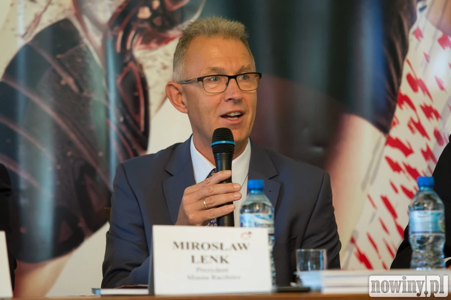 Bieżnia zamiast nowego boiska? - plany dla OSiR