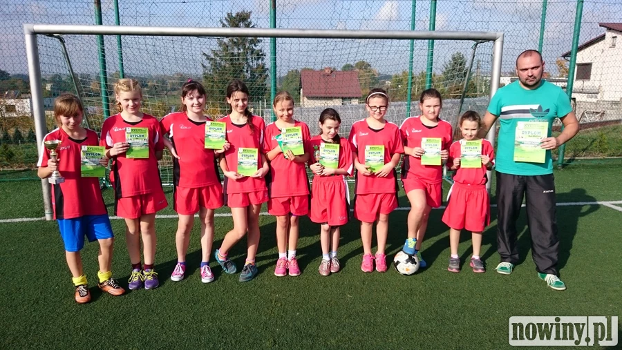 UKS Pawłów gra dalej w Pucharze Tymbarku dziewcząt U12