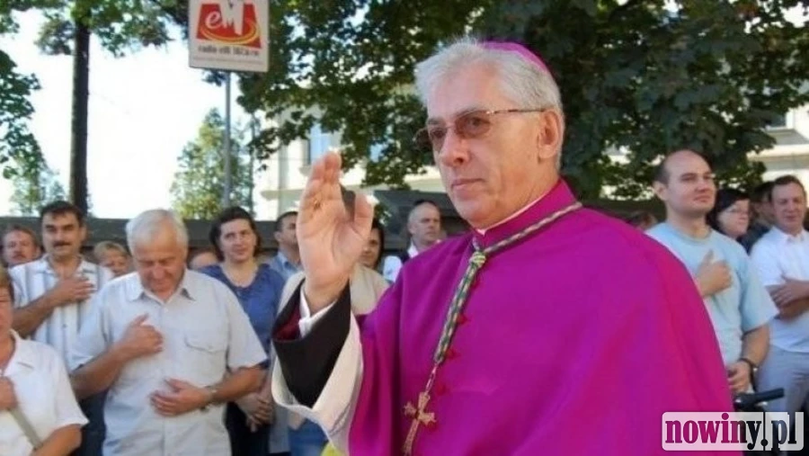 Biskupi ze Śląska martwią się o powietrze, którym oddychają wierni