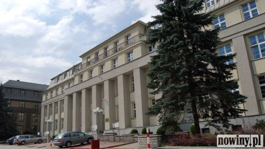 Cięcia w Kompanii Węglowej - obniżki pensji w administracji