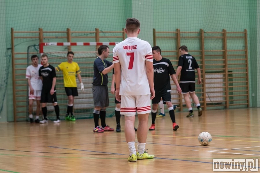 FUTSAL SENIORÓW – wyniki, strzelcy bramek, tabele końcowe