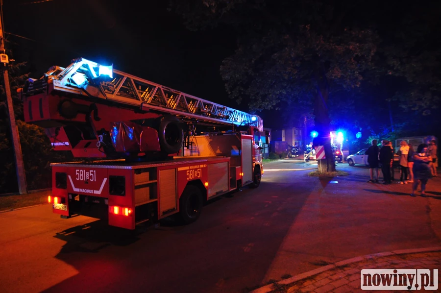 Pożar domu przy Dolnej na Zamysłowie w Rybniku. Nie żyje mężczyzna