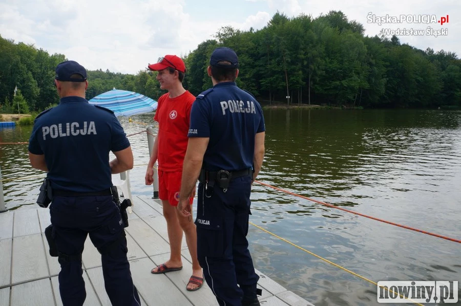 Policjanci pojawili się na wodzisławskim Balatonie
