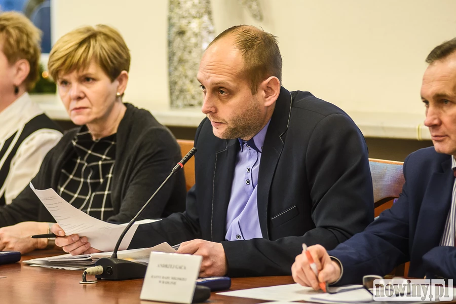 Radny poprawi antyalkoholowy program?
