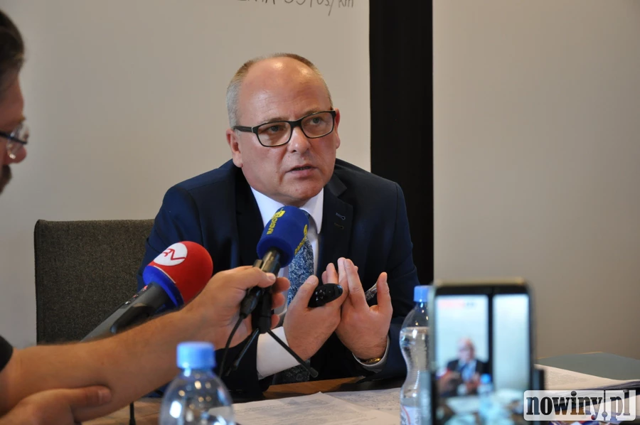 Powiat w finansowych tarapatach. Starosta: sytuacja jest trudna