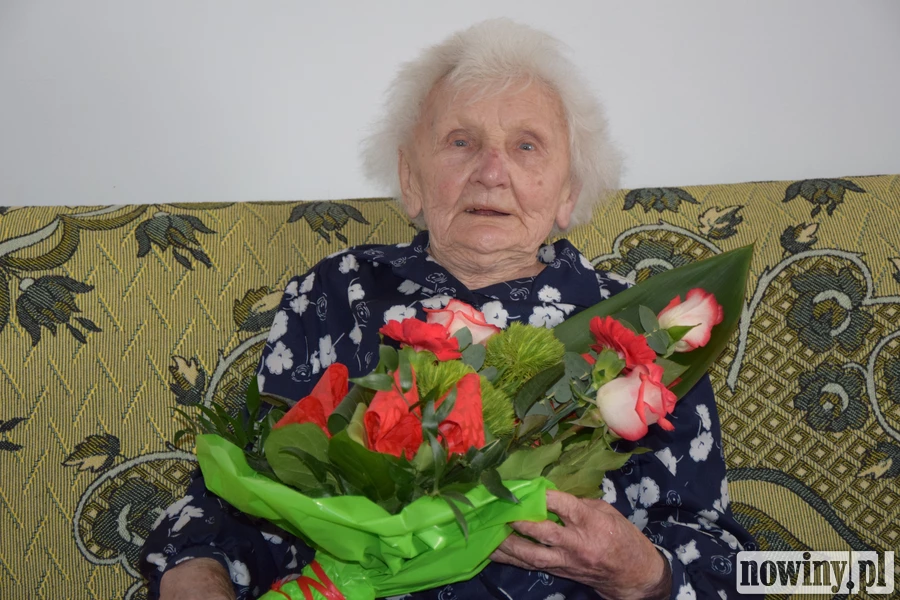 95-latka z Brzeźnicy urodziny świętowała z urzędnikami