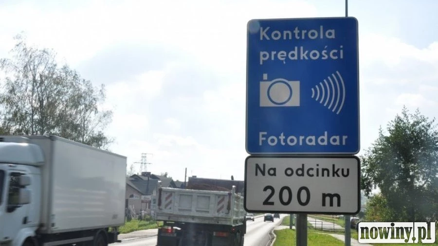 Liczba mandatów z fotoradarów wzrosła o 66 procent
