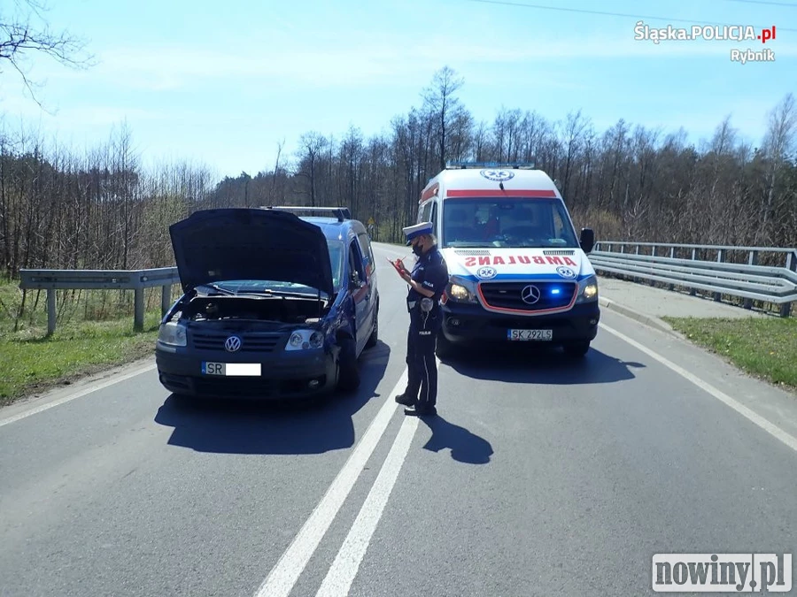 Wypadek na Robotniczej. Dwóch mężczyzn trafiło do szpitala