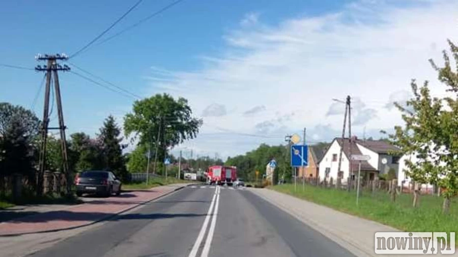 Wypadek w Babicach. Samochodami podróżowało osiem osób