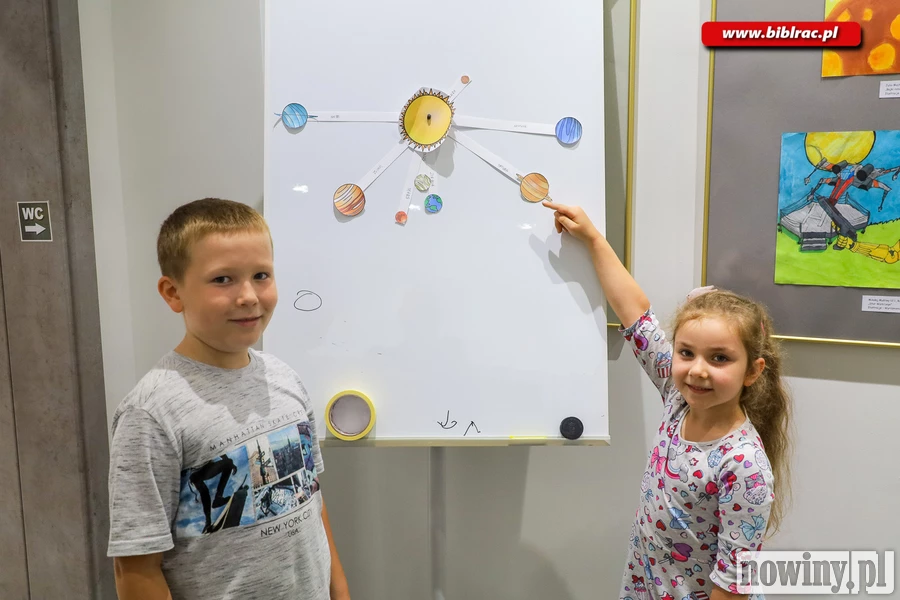 Śladami Einsteina i Hawkinga. Dzieci z Raciborza uczestniczą w świetnej akcji