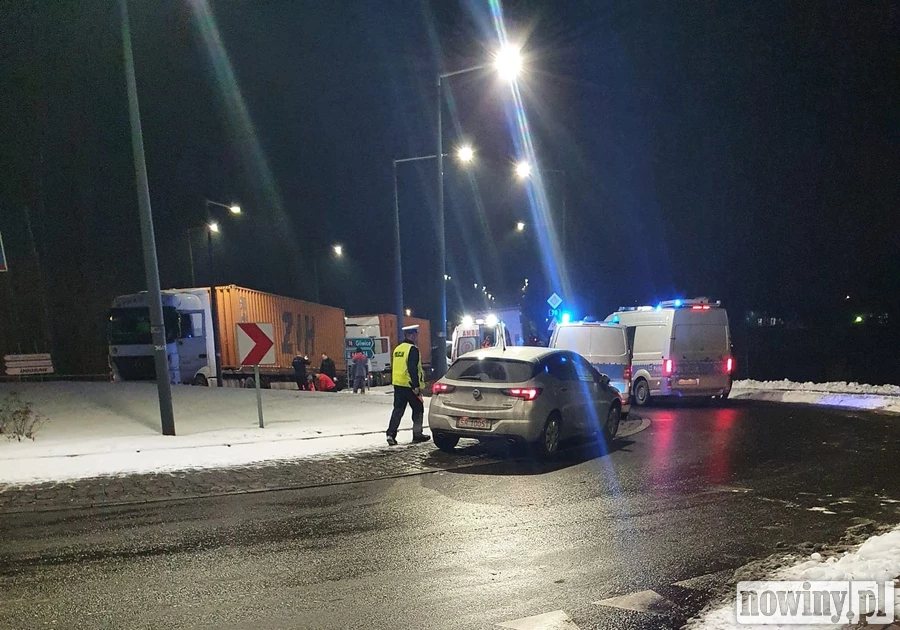 Tragedia w Rybniku. Nie żyje 72-letni kierowca tira