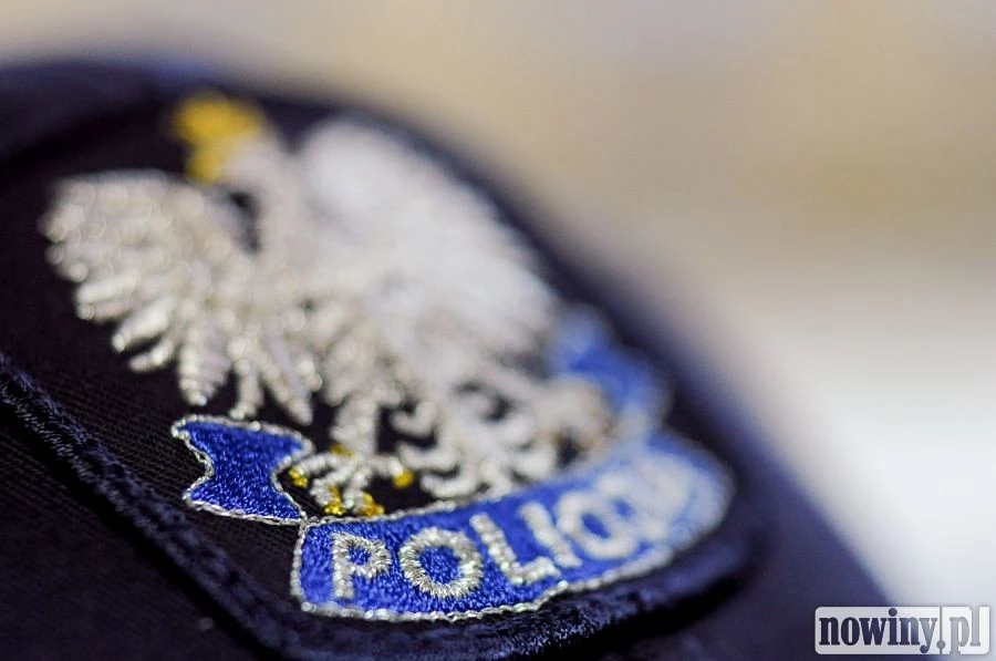 95-latek uratowany z pożaru przez policjantów