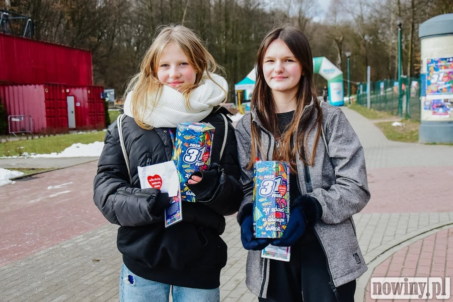 Raz, dwa, trzy – sprzedane! Jakie przedmioty możesz wylicytować na aukcjach WOŚP Wodzisław Śląski?
