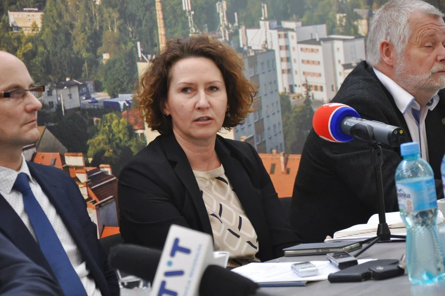 Prezydent Kieca broni wiceprezydent Kalinowskiej. "Obrzydliwa fala hejtu"