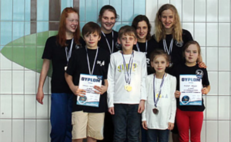 Sekcja pływacka H20 wróciła z medalami