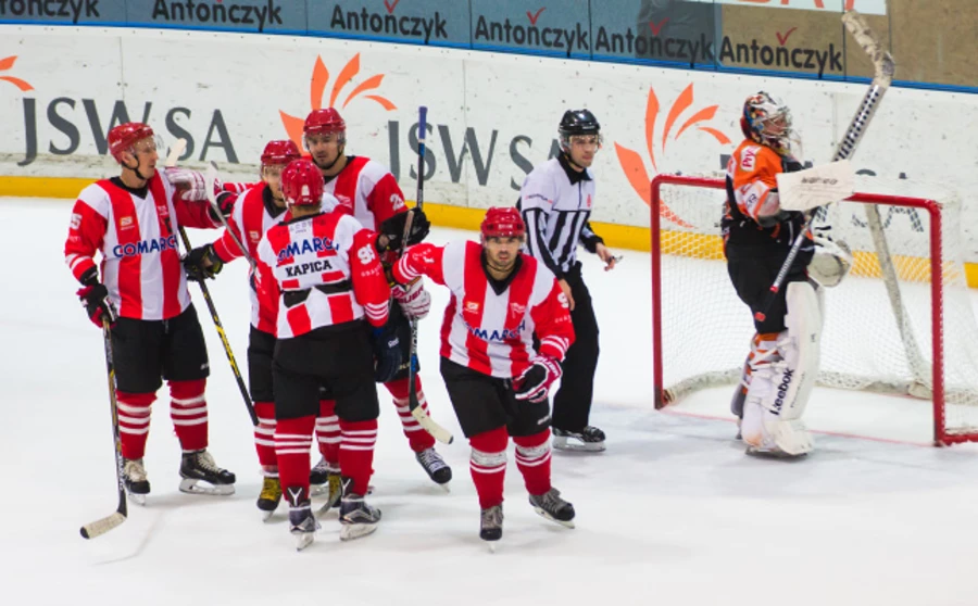 Ciężki mecz z Cracovią. JKH przegrywa 1:3