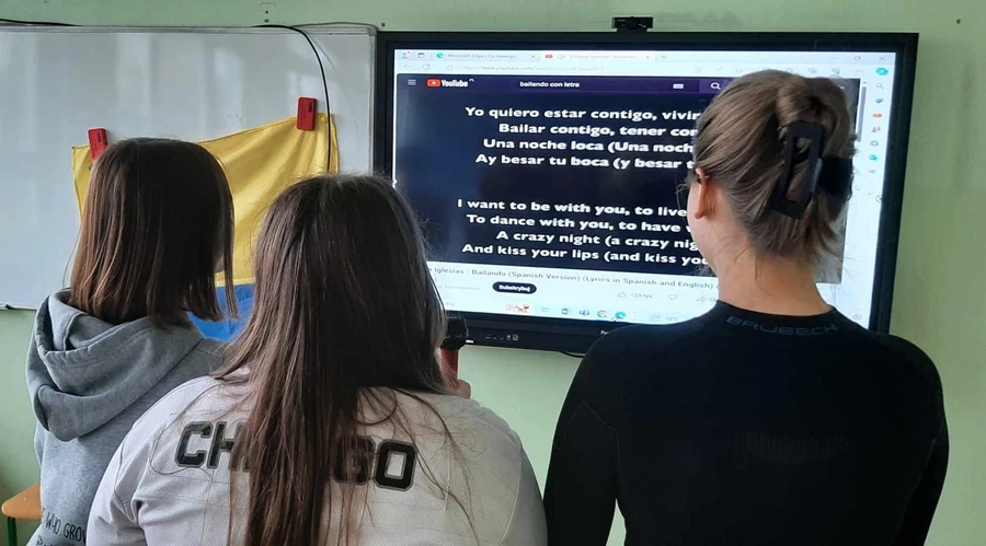 Rozśpiewana lekcja języka hiszpańskiego