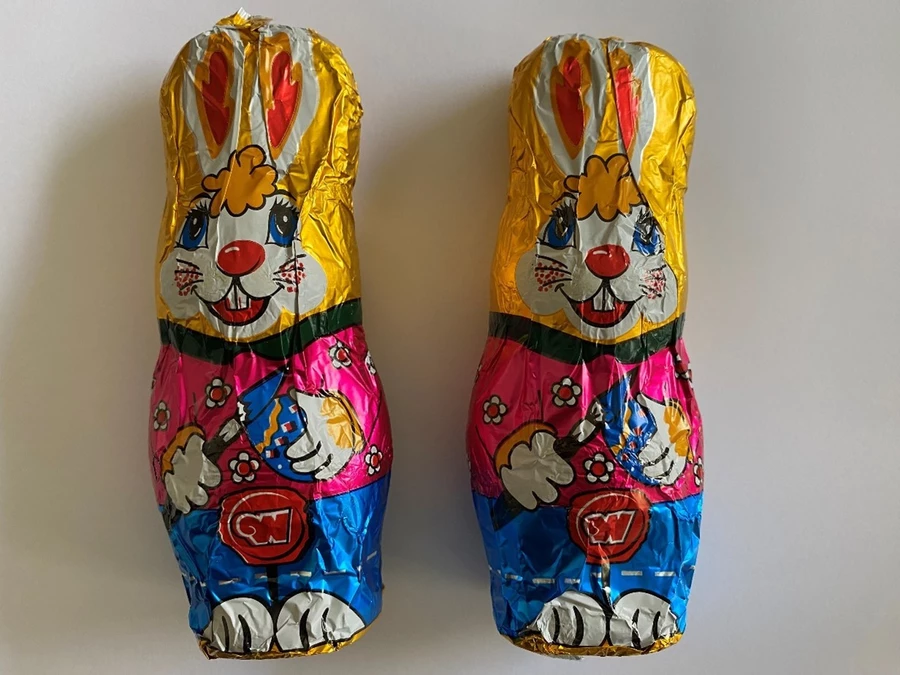 Plastik w czekoladowym zajączku. Ostrzeżenie GIS